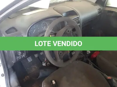 LOTE 016 - VEÍCULO GM ASTRA