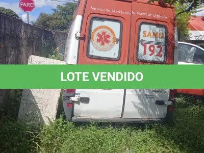 LOTE 025 - CAMIONETA AMBULÂNCIA FIAT