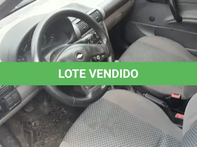 LOTE 003 - CHEV CLASSIC LS