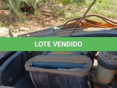 LOTE 005 - RETROESCAVADEIRA JCB