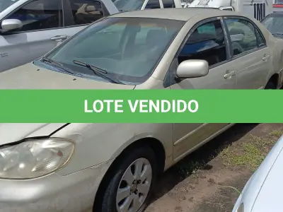 LOTE 002 - TOYOTA COROLLA