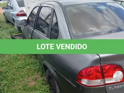LOTE 003 - CHEV CLASSIC LS