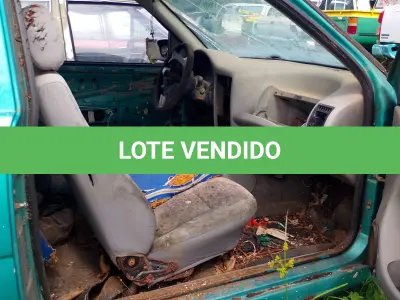 LOTE 003 - SUCATA VW GOL SPECIAL