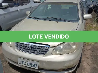 LOTE 002 - TOYOTA COROLLA