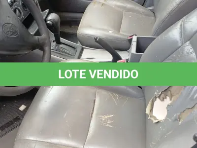 LOTE 002 - TOYOTA COROLLA