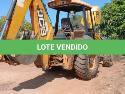 LOTE 005 - RETROESCAVADEIRA JCB