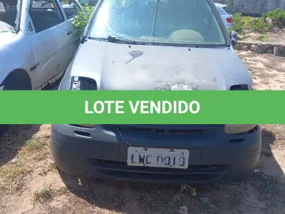 LOTE 002 - SUCATA RENAULT CLIO EM PARNAÍBA