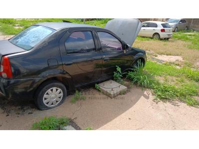 LOTE 001 - VEÍCULO RENAULT