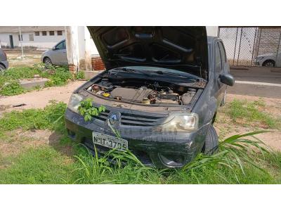 LOTE 001 - VEÍCULO RENAULT