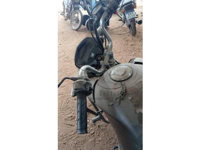 LOTE 003 - MOTO HONDA