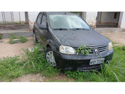 LOTE 001 - VEÍCULO RENAULT