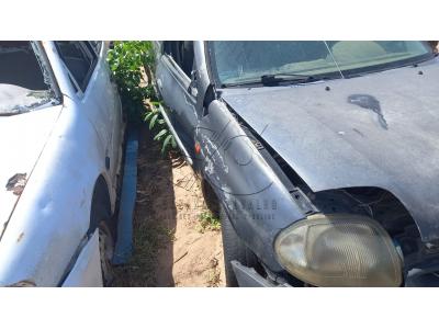 LOTE 001 - SUCATA RENAULT