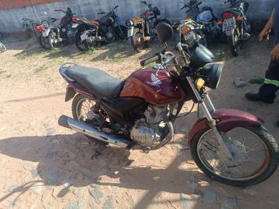 LOTE 001 - MOTO HONDA EM PARNAÍBA/PI