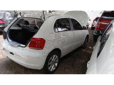 LOTE 006 - VEÍCULO VW