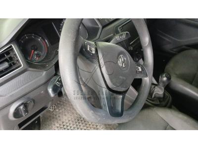 LOTE 006 - VEÍCULO VW