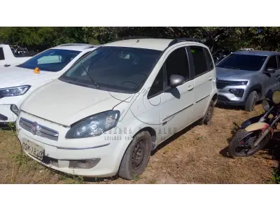 LOTE 003 - FIAT IDEA ESSENCE 1.6 2014/2015