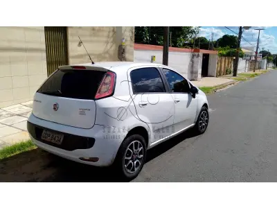 LOTE 001 - FIAT PUNTO 2013/2014