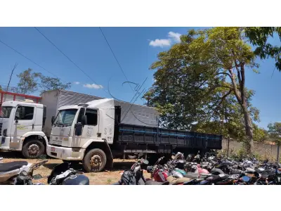 LOTE 015 - FORD CARGO 2422 BELP SL 2009