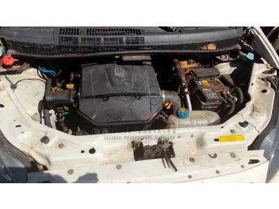 LOTE 003 - FIAT IDEA ESSENCE 1.6 2014/2015