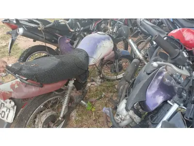 LOTE 001 - SUCATA HONDA CG 125 1999