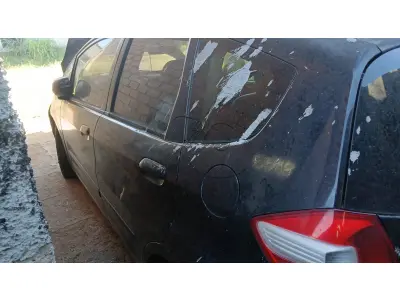 LOTE 003 - SUCATA HONDA FIT LX FLEX