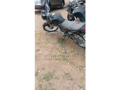 LOTE 005 - YAMAHA YBR 125 2013/2014