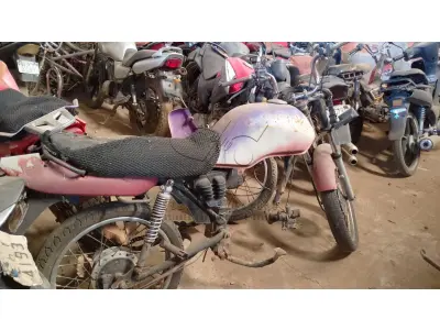 LOTE 001 - SUCATA HONDA CG 125 1999