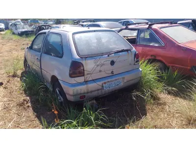 LOTE 012 - SUCATA VW GOL 1000I 1995