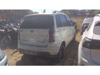 LOTE 003 - FIAT IDEA ESSENCE 1.6 2014/2015