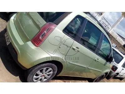 LOTE 011 - FIAT IDEA ATTRACTIVE 2011