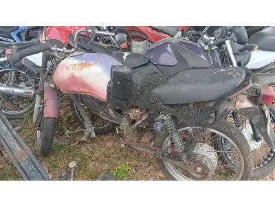 LOTE 001 - SUCATA HONDA CG 125 1999