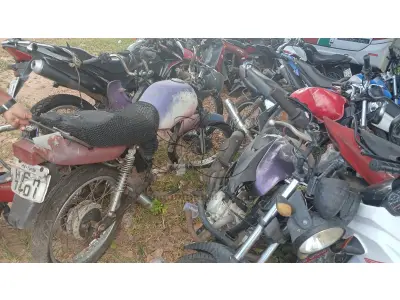 LOTE 001 - SUCATA HONDA CG 125 1999