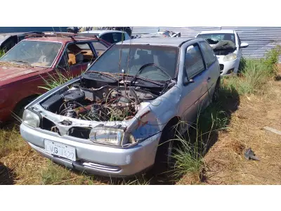 LOTE 012 - SUCATA VW GOL 1000I 1995
