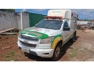 LOTE 001 - CAMIONETA AMBULÂNCIA CHEVROLET
