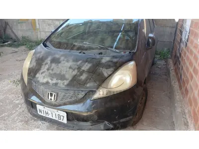 LOTE 003 - SUCATA HONDA FIT LX FLEX