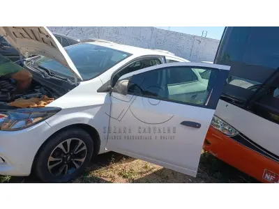 LOTE 013 - CHEVROLET ONIX 10MT 2017