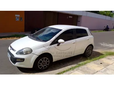 LOTE 001 - FIAT PUNTO 2013/2014