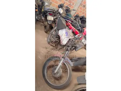 LOTE 001 - SUCATA HONDA CG 125 1999