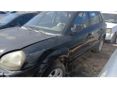 LOTE 002 - HYUNDAI TUCSON 2008