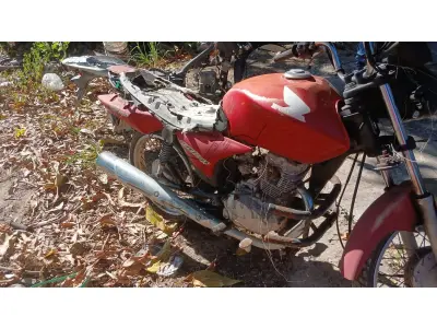 LOTE 008 - HONDA CG 150 TITAN ES 2004