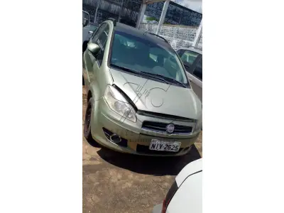 LOTE 011 - FIAT IDEA ATTRACTIVE 2011