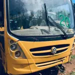 LOTE 020 - Sucata de Ônibus VW/15-190, cor amarela, s/placa. (Sem documentação para transferência, por ser sucata).