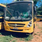 LOTE 019 - Ônibus VW/15-190, cor amarela, Placa OUD-8588, a diesel, cor amarela, ano fab/mod. 2012/2013, chassi 9532E82W9DR306962, Renavam 506206530. (Transferência por Declaração - S/CRV). DPVAT R$ 8,08 + MULTAS R$ 443,27