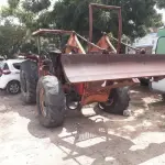 LOTE 026 - TRATOR S/RODAS M.FERGUSON