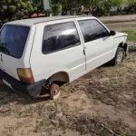 LOTE 003 - SUCATA FIAT UNO FLEX