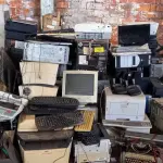 LOTE 007 - SUCATA MATERIAL INFORMÁTICA