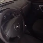 LOTE 001 - VEÍCULO RENAULT SANDERO