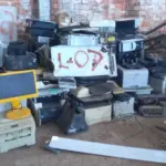 LOTE 007 - SUCATA MATERIAL INFORMÁTICA