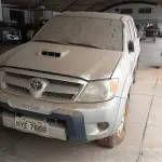 LOTE 018 - VEÍCULO TOYOTA HILLUX