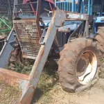 LOTE 028 - TRATOR NEW HOLLAND